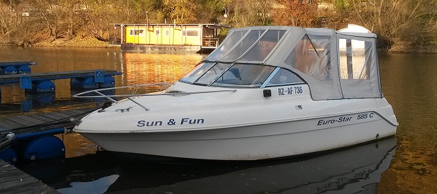 Fahrschulboot